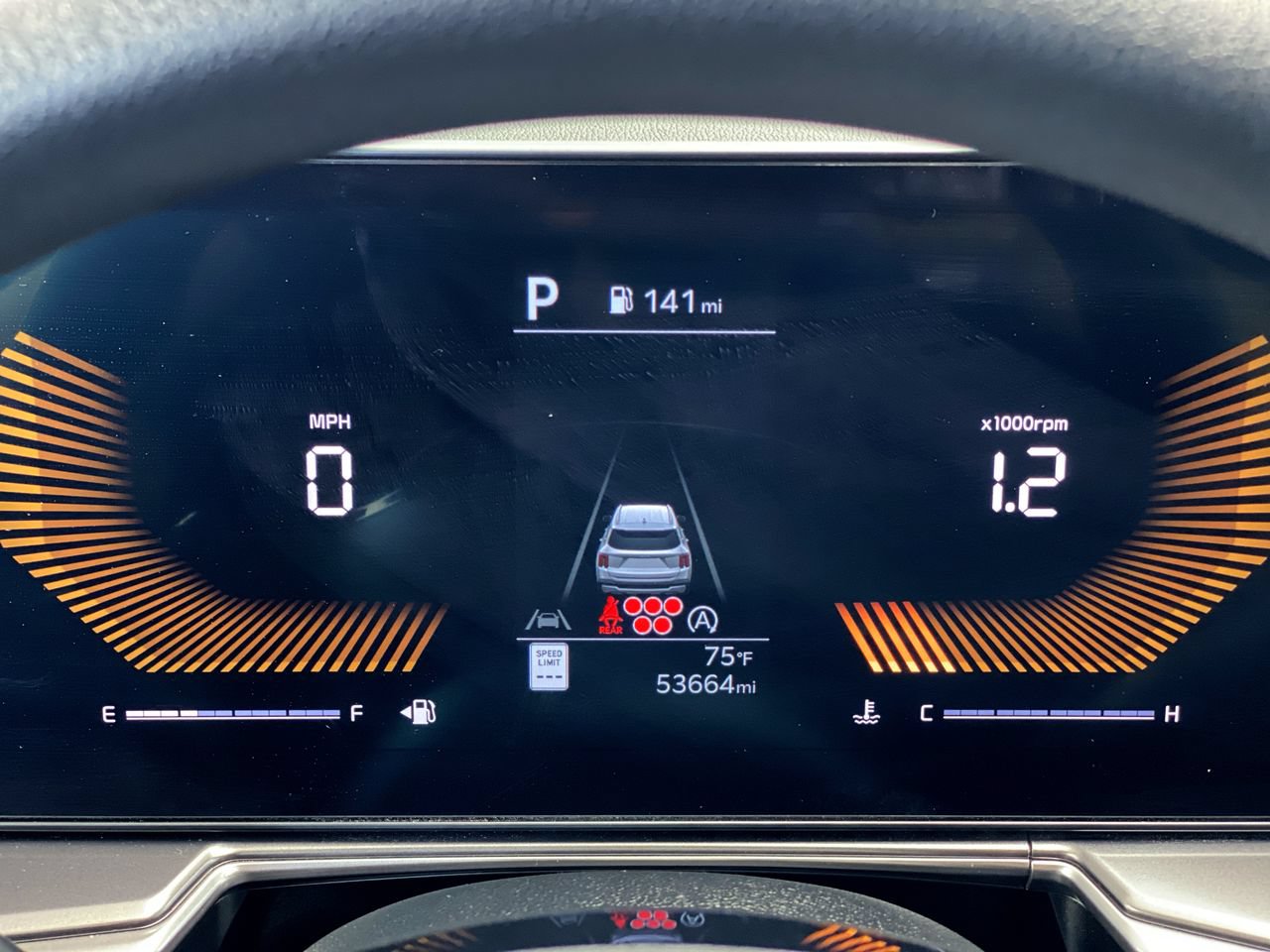 Certified 2025 Kia Sorento LX FWD image 22