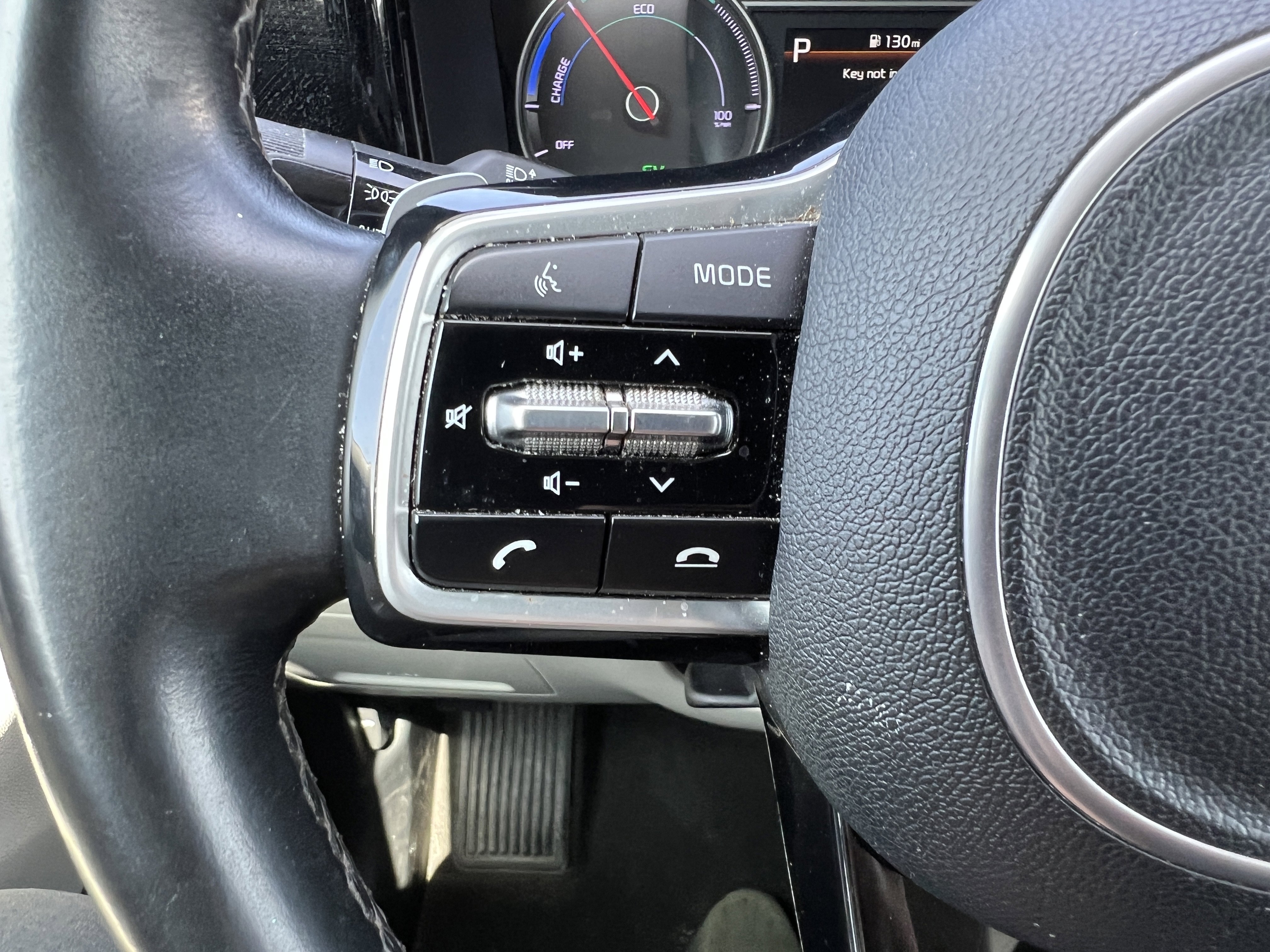 Used 2022 Kia Sorento S image 27