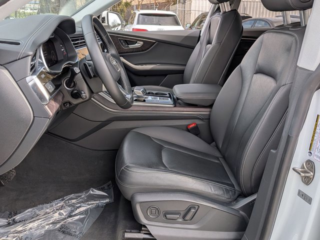 Certified 2023 Audi Q8 Premium Plus w/ Premium Plus Package image 17