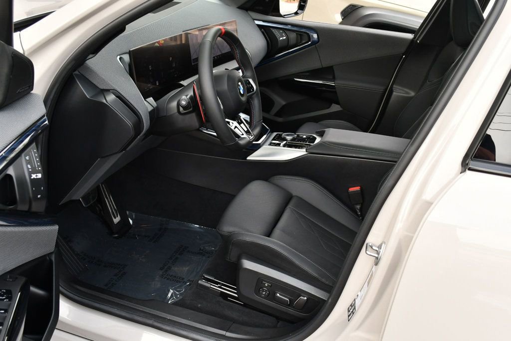 Used 2025 BMW X3 M50 w/ Premium Package image 15