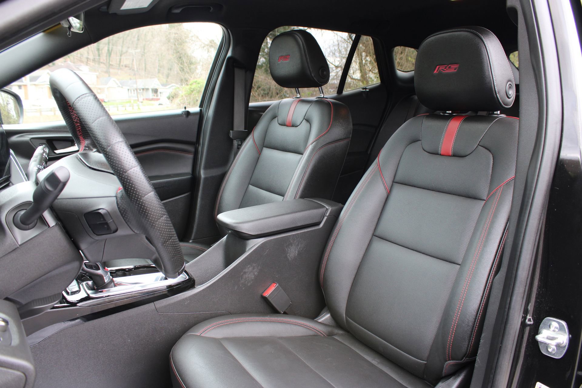 Used 2025 Chevrolet Trax RS w/ Sunroof Package image 14