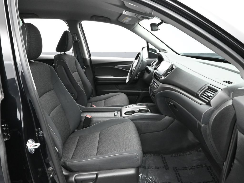 Used 2021 Honda Ridgeline Sport image 25