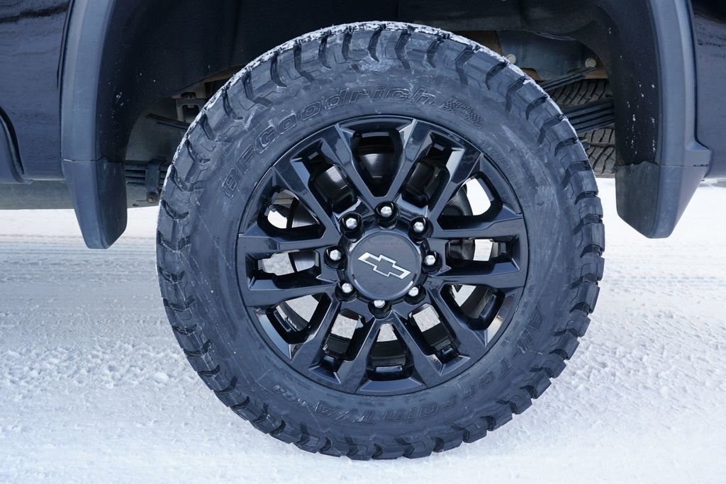 Used 2025 Chevrolet Silverado 3500 LTZ w/ LTZ Plus Package image 34