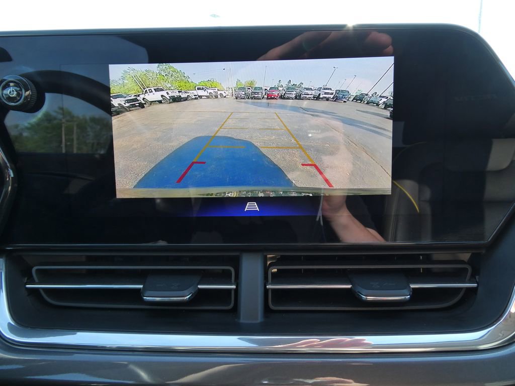 Certified 2024 Chevrolet Trax ACTIV w/ Driver Confidence Package FWD image 30