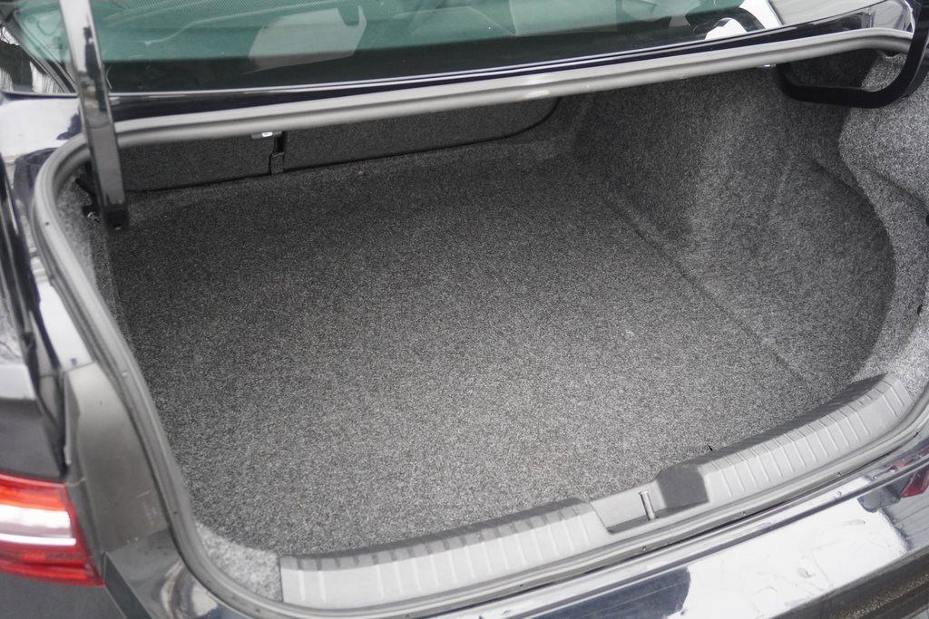 Used 2024 Volkswagen Jetta S image 6