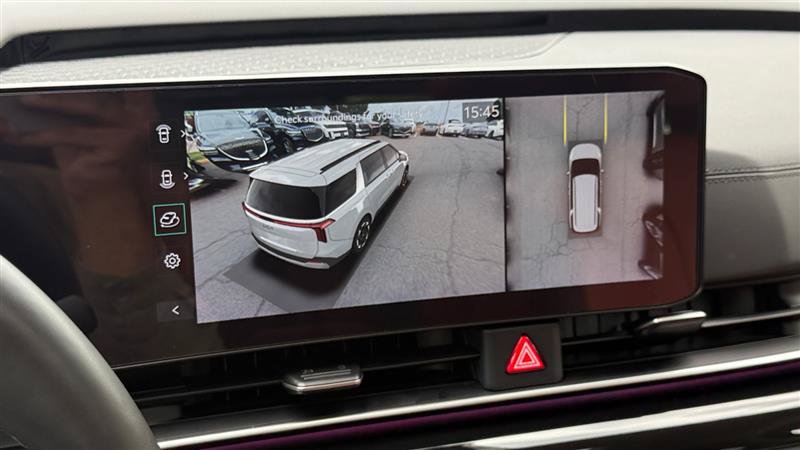 Used 2025 Kia Carnival SX Prestige FWD image 38