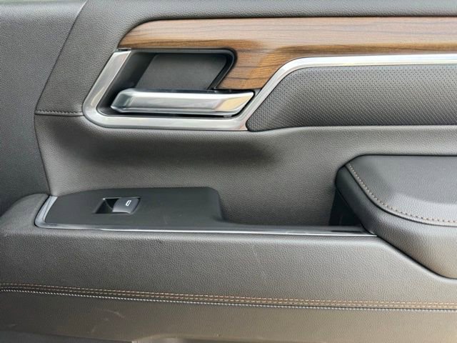 Used 2024 Chevrolet Silverado 3500 High Country w/ High Country Premium Package image 23