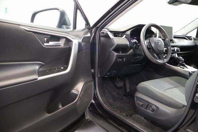 Certified 2023 Toyota RAV4 AWD Hybrid image 9