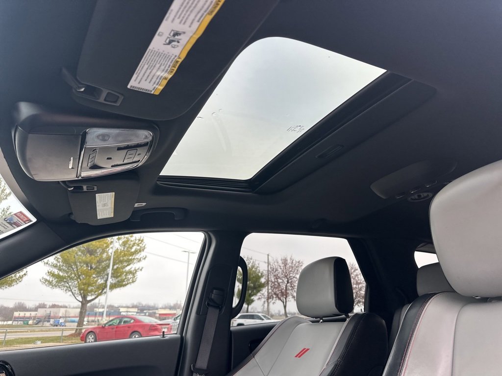 Used 2023 Dodge Durango GT image 65