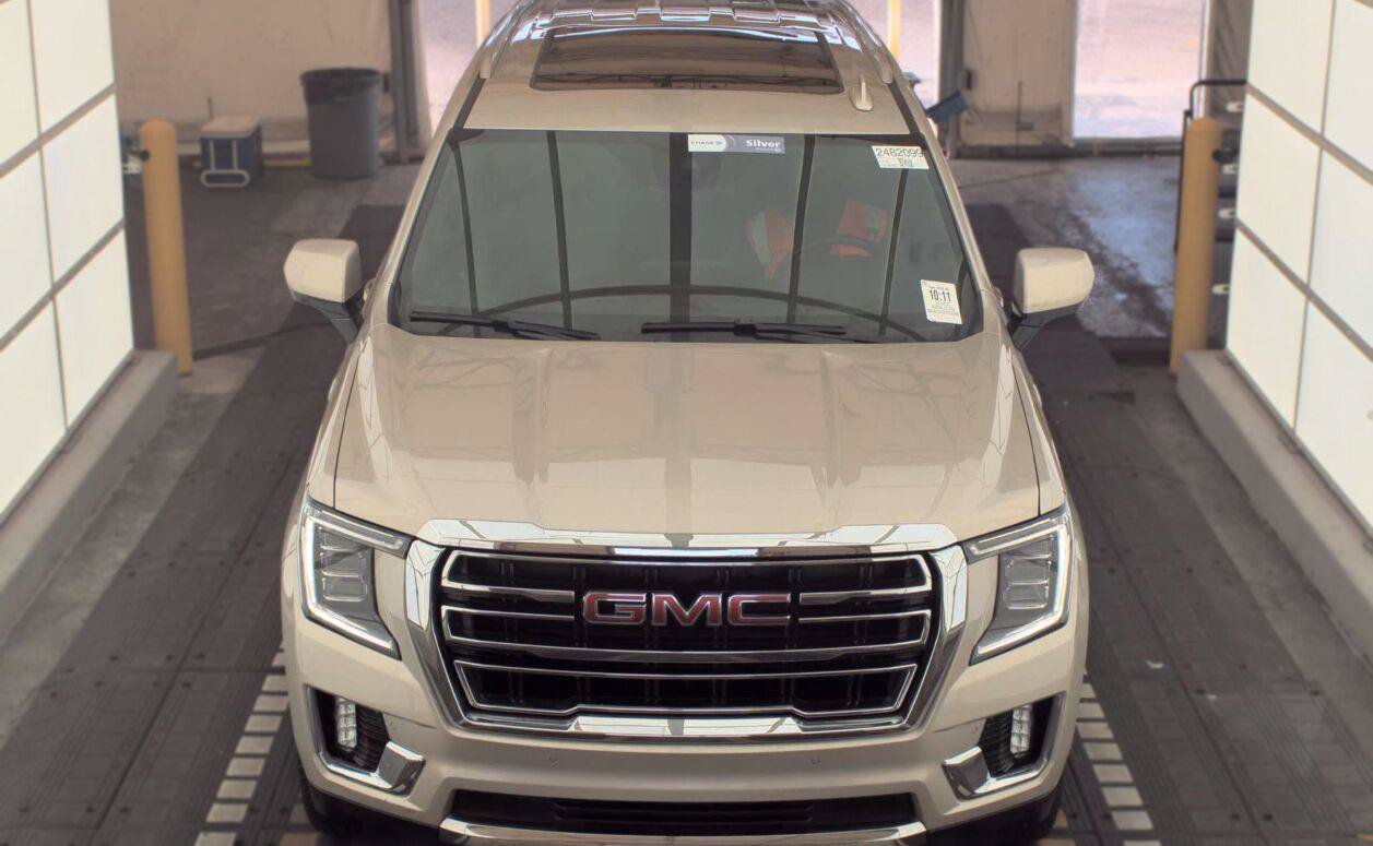 Used 2023 GMC Yukon SLT AWD/4WD image 20