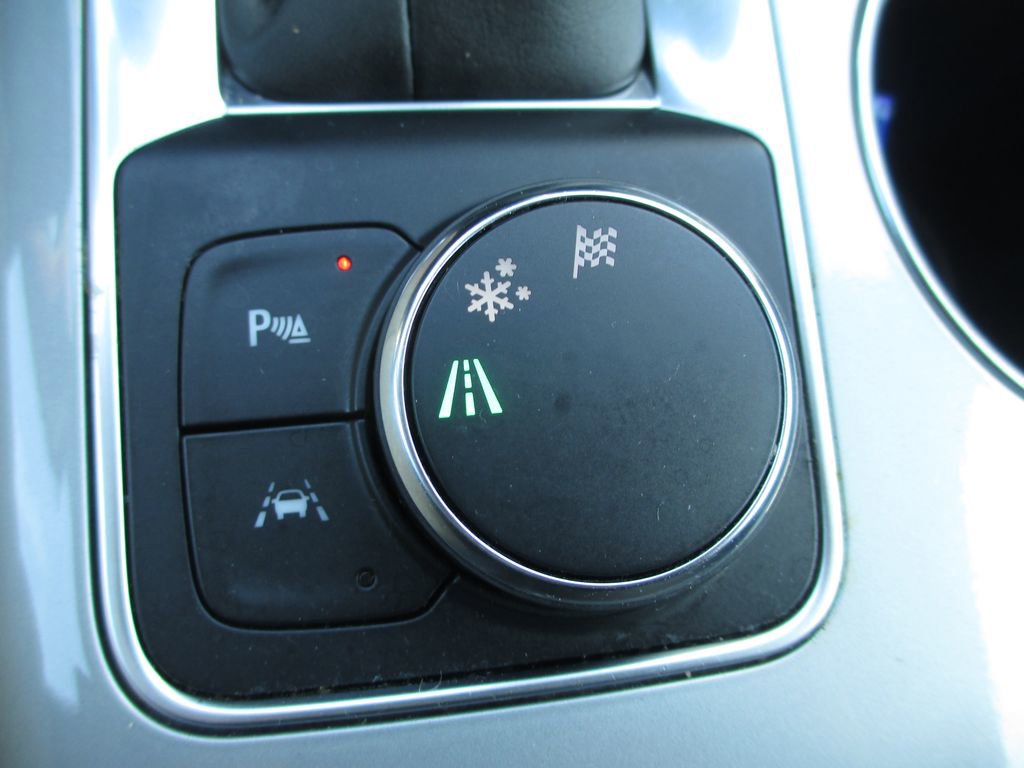 Used 2021 Chevrolet Blazer LT image 26