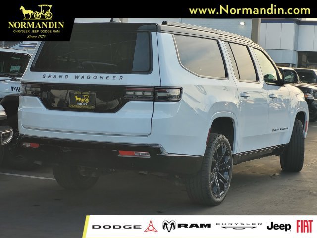 Used 2024 Jeep Grand Wagoneer L Series II w/ Quick Order Packagew 28T AWD/4WD image 3