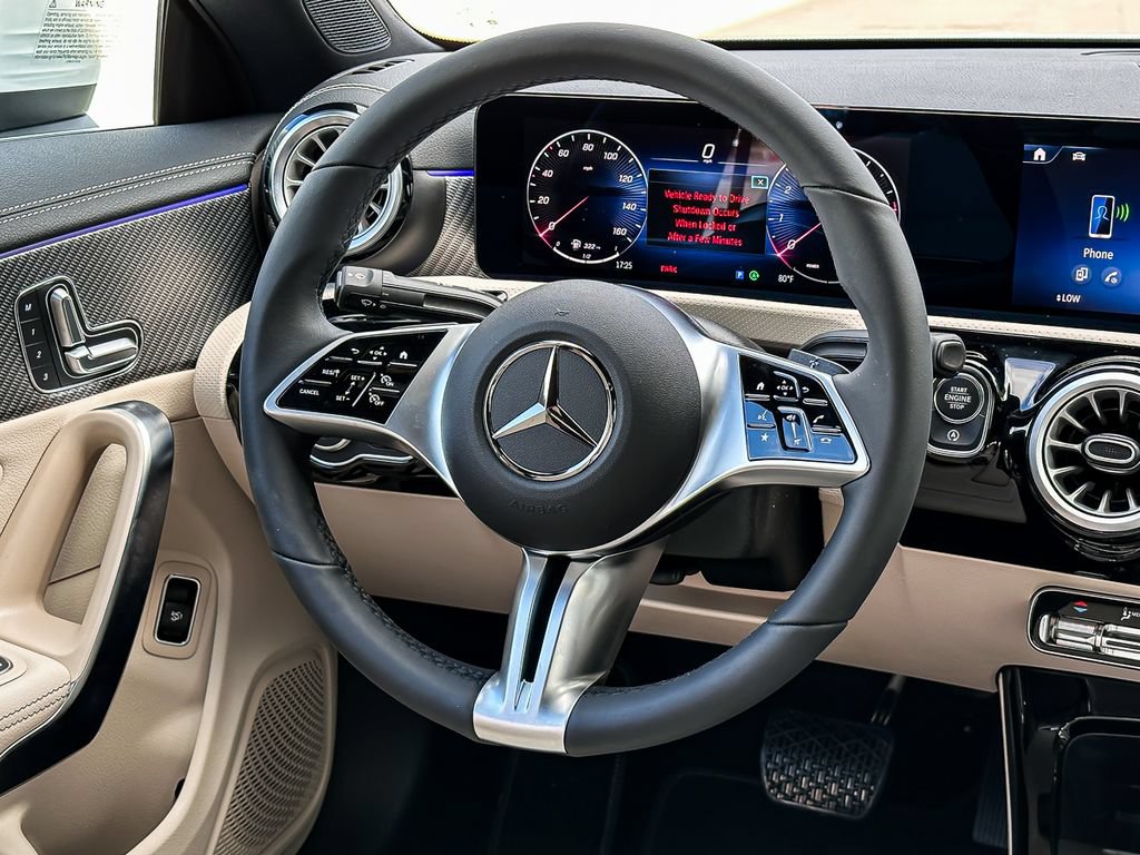 Used 2025 Mercedes-Benz CLA 250 image 22