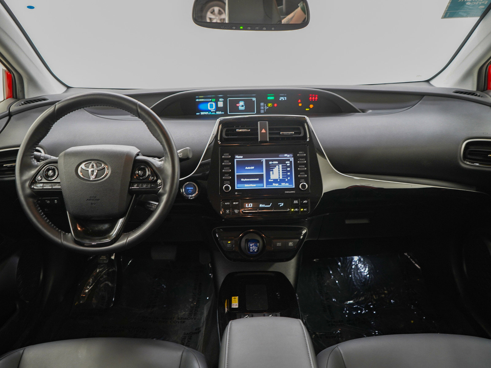 Used 2021 Toyota Prius XLE AWD/4WD image 13