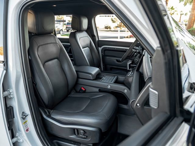 Used 2023 Land Rover Defender 110 V8 image 28
