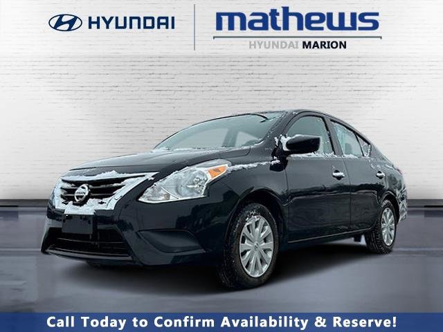 Used 2018 Nissan Versa SV image 1