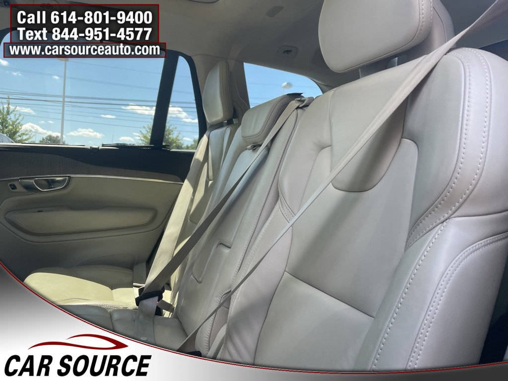 Used 2022 Volvo XC90 T8 Inscription w/ Lounge Package image 17