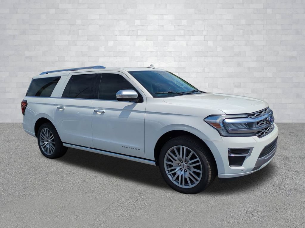 Used 2022 Ford Expedition Max Platinum RWD image 2
