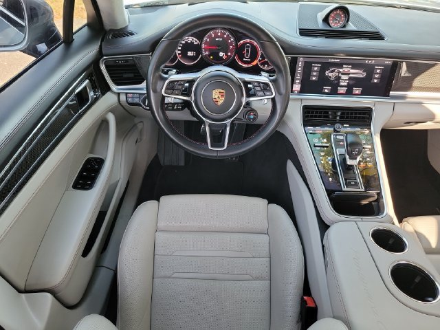 Used 2019 Porsche Panamera GTS AWD/4WD image 8