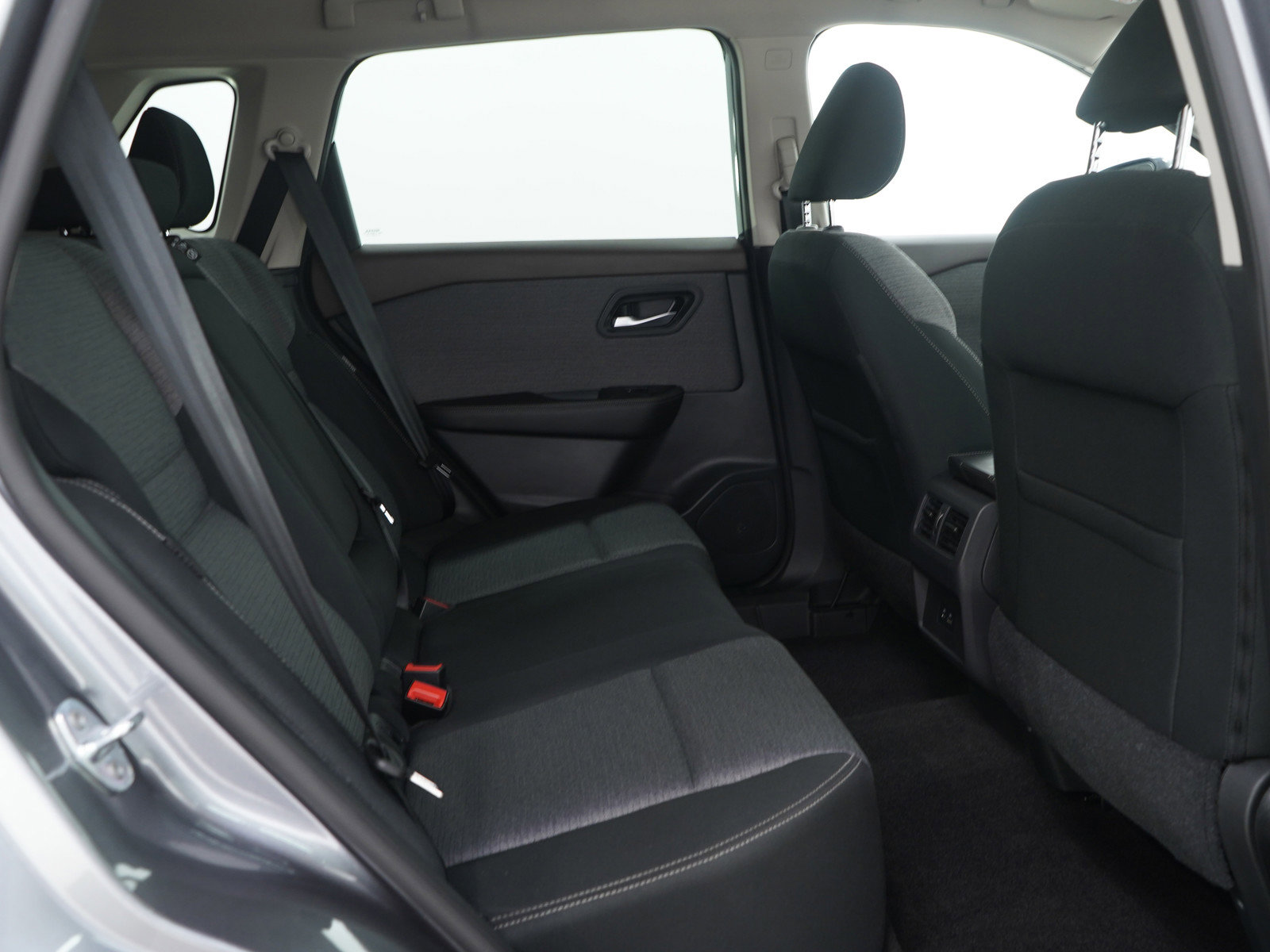 Used 2022 Nissan Rogue SV image 13