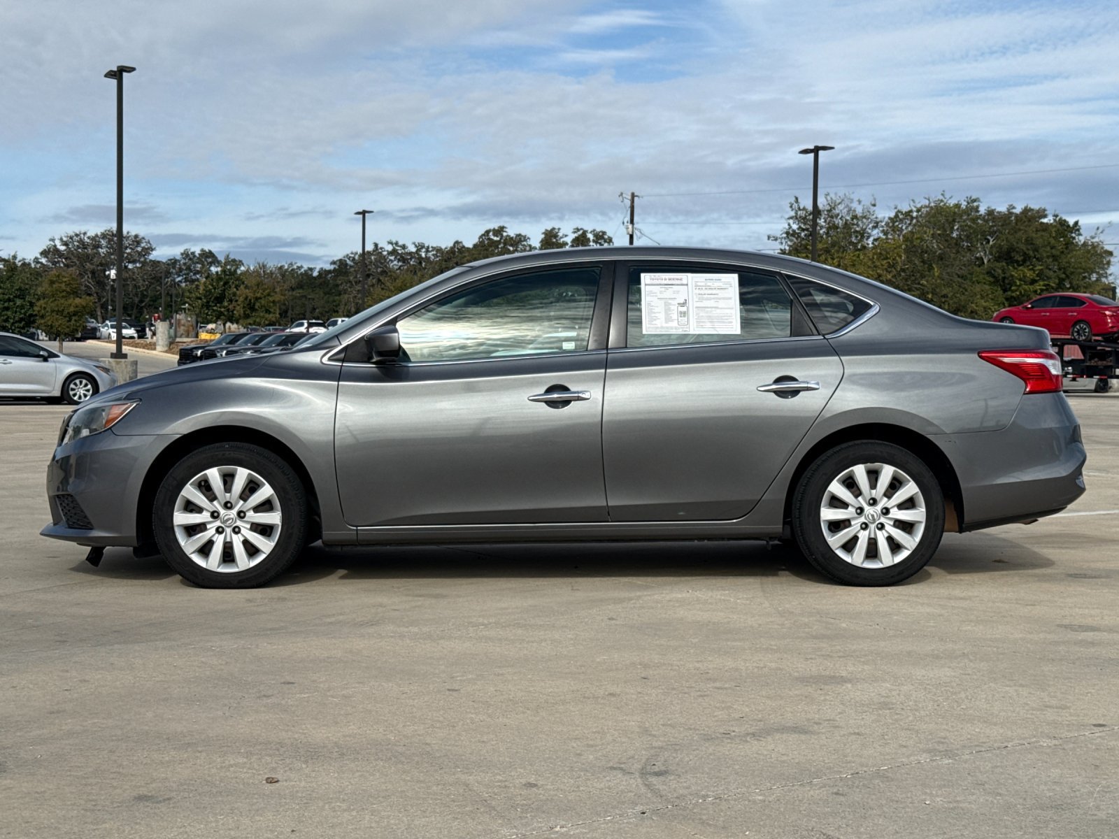 Used 2018 Nissan Sentra S FWD image 2