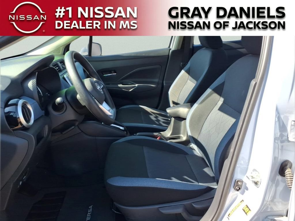 New 2025 Nissan Versa SV w/ Trunk Package FWD image 23