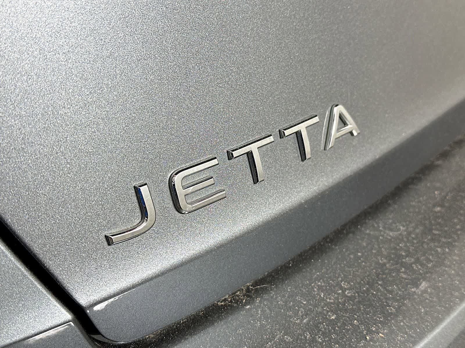 Used 2024 Volkswagen Jetta SE FWD image 7