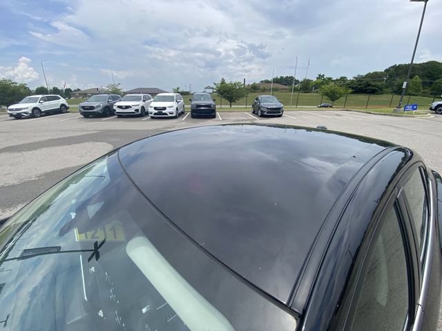 Used 2024 Nissan Sentra SV FWD image 3
