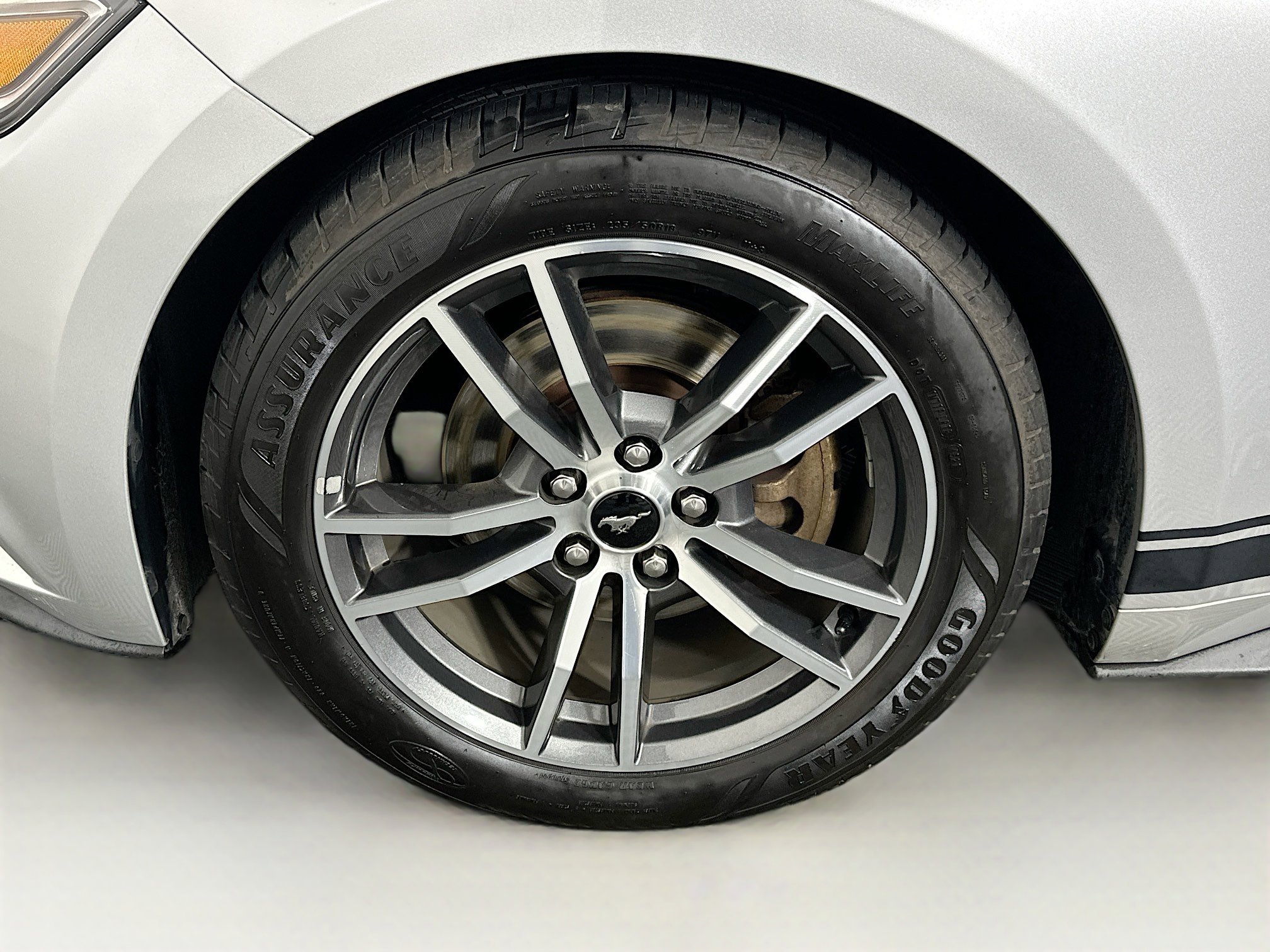 Used 2016 Ford Mustang Premium image 11