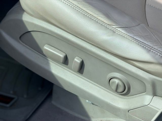 Used 2015 Buick Enclave Leather FWD image 6