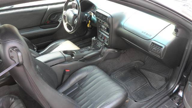 Used 2002 Chevrolet Camaro LT w/ Performance Handling Pkg RWD image 16