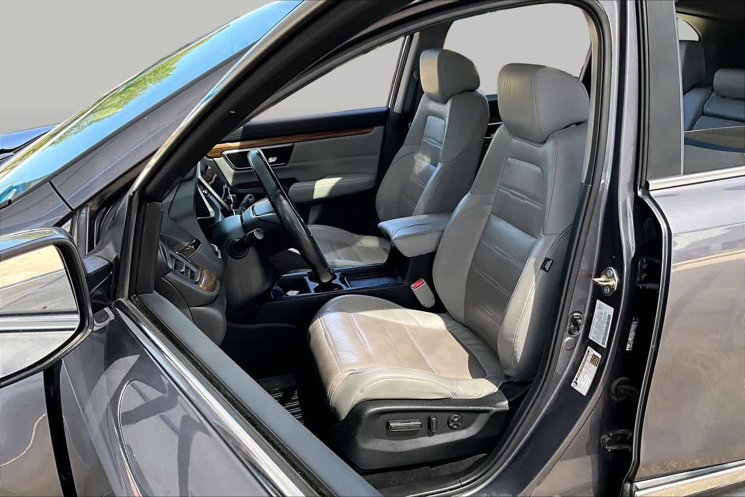 Certified 2017 Honda CR-V Touring image 8