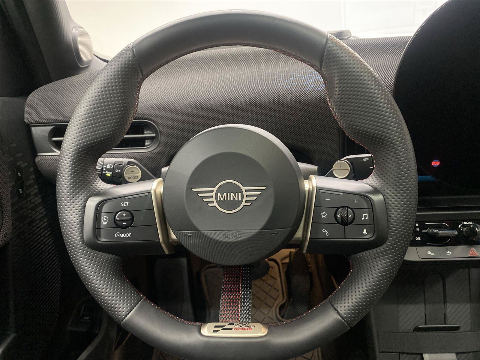 Certified 2025 MINI Cooper S FWD image 15