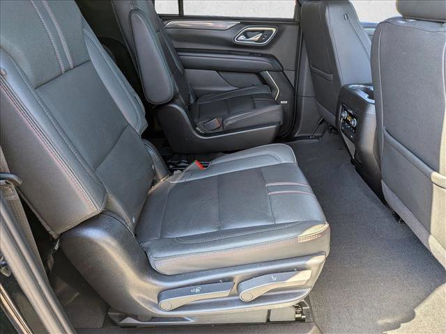 Used 2024 Chevrolet Suburban RST w/ Luxury Package AWD/4WD image 27