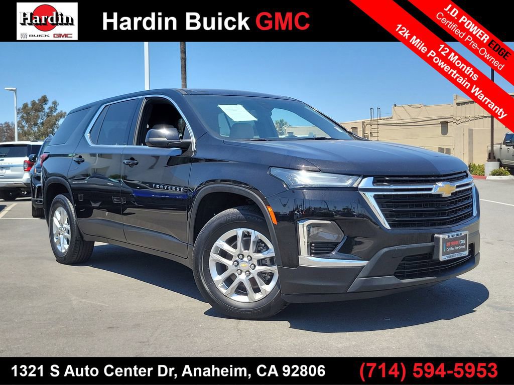 Used 2022 Chevrolet Traverse LS