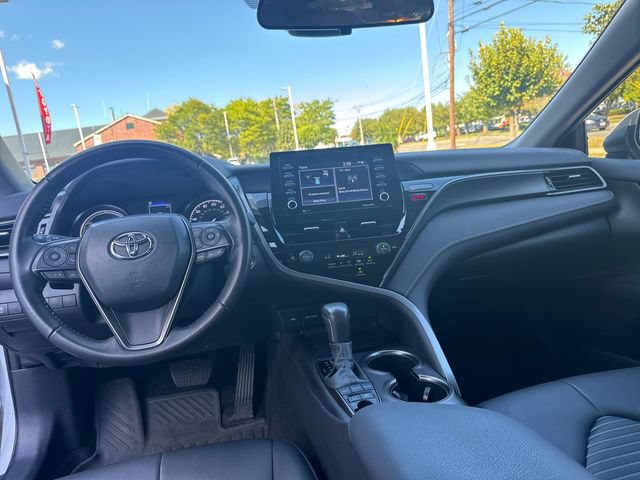 Used 2024 Toyota Camry SE FWD image 15