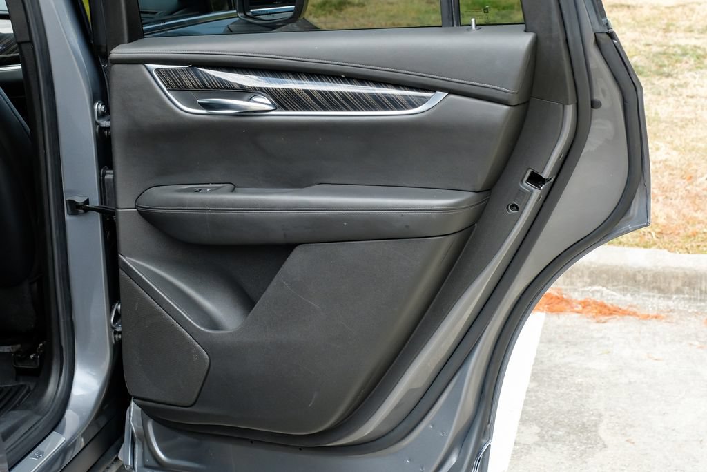 Used 2020 Cadillac XT6 Premium Luxury FWD image 56
