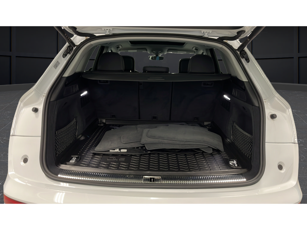 Used 2025 Audi Q5 e Premium Plus w/ Premium Plus Package AWD/4WD image 27