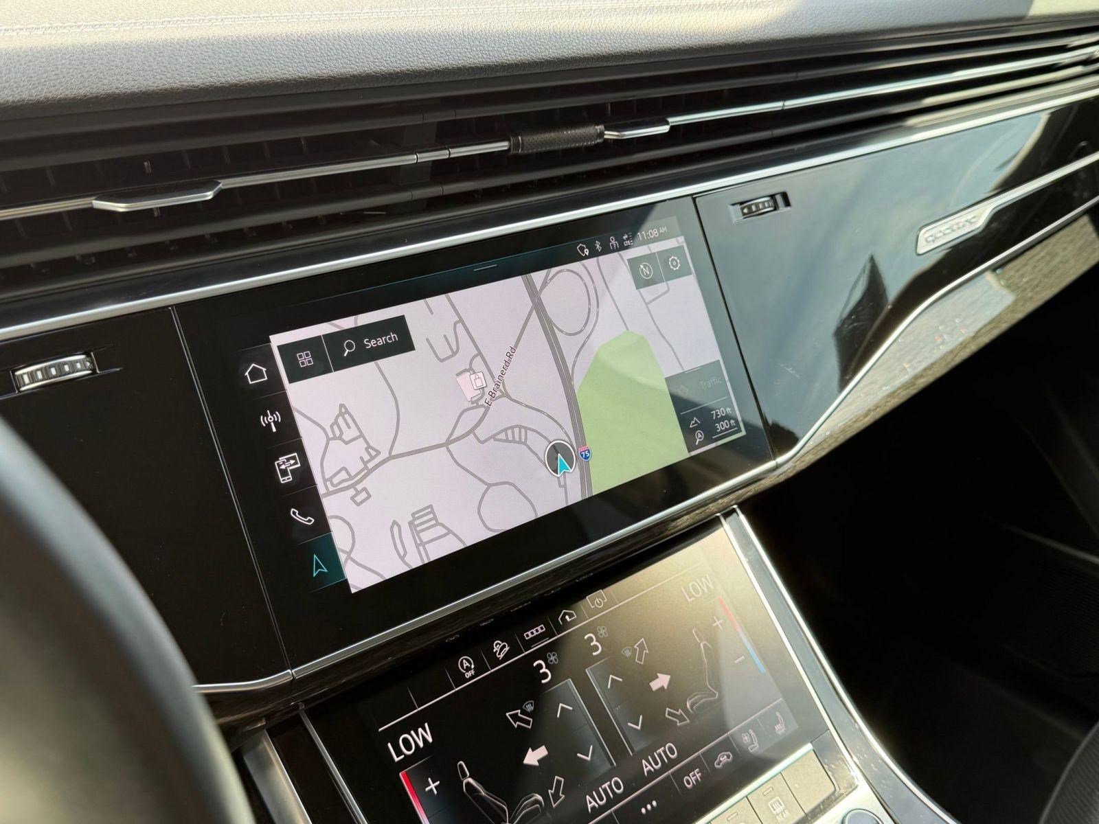 Used 2024 Audi Q7 Premium Plus w/ Premium Plus Package image 29