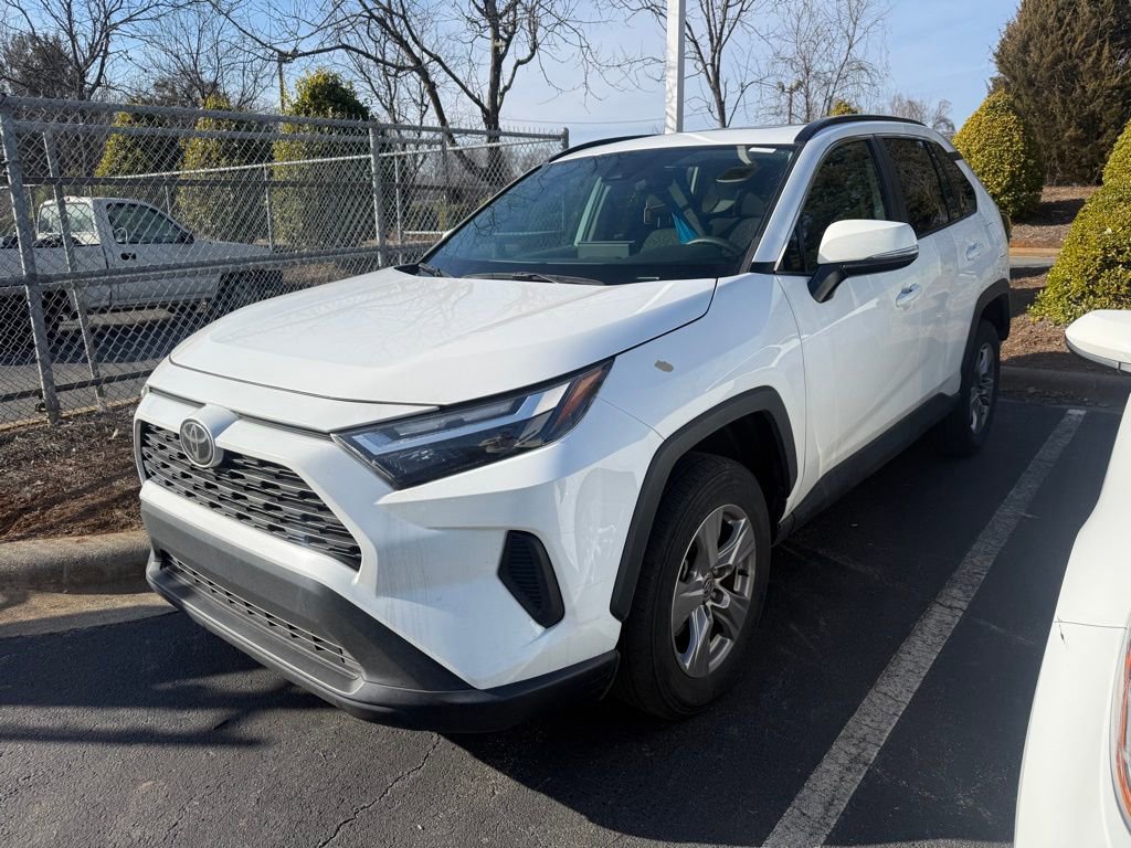 Used 2023 Toyota RAV4 XLE w/ Convenience Package image 1
