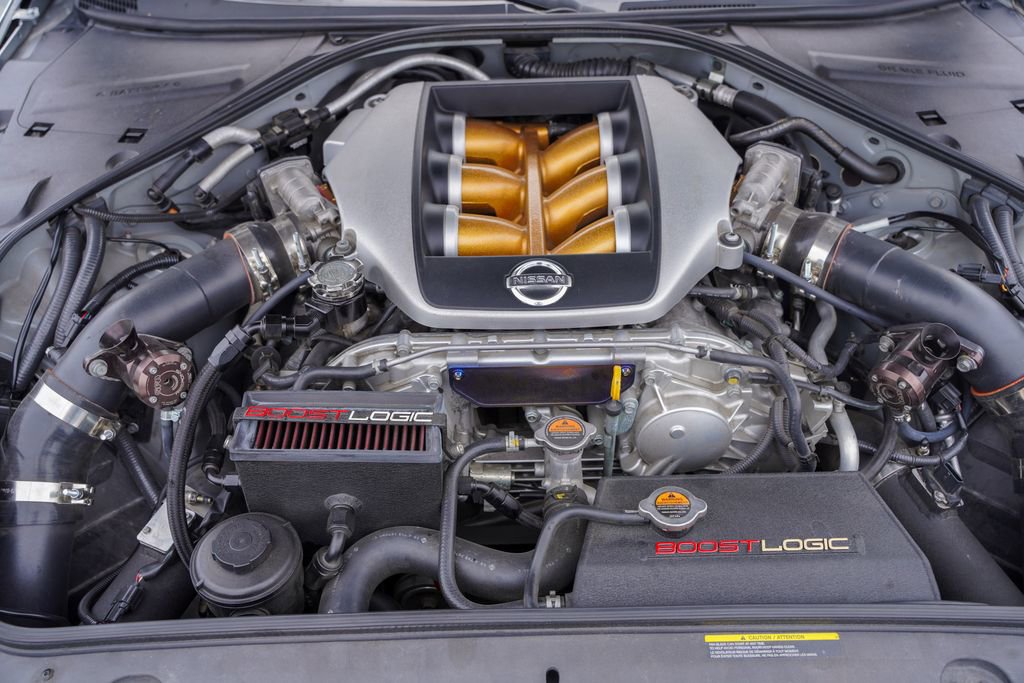 Used 2010 Nissan GT-R Premium image 41