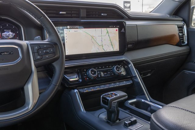 Used 2024 GMC Sierra 1500 Denali w/ Denali Reserve Package image 19