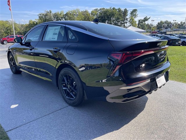 New 2026 Kia K5 LXS image 3