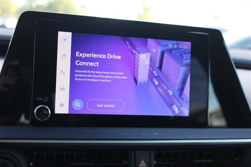 Used 2024 Toyota Prius LE image 16