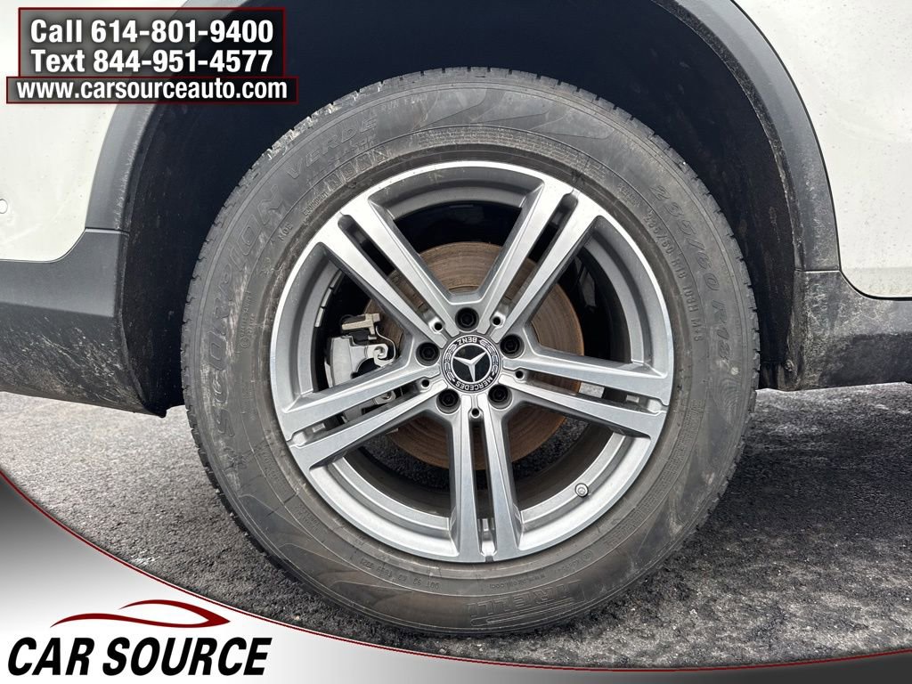 Used 2022 Mercedes-Benz GLC 300 4MATIC image 36