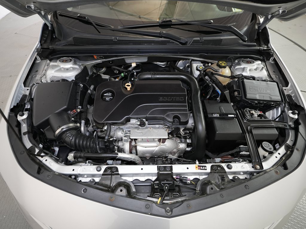 Used 2018 Chevrolet Malibu LT image 52