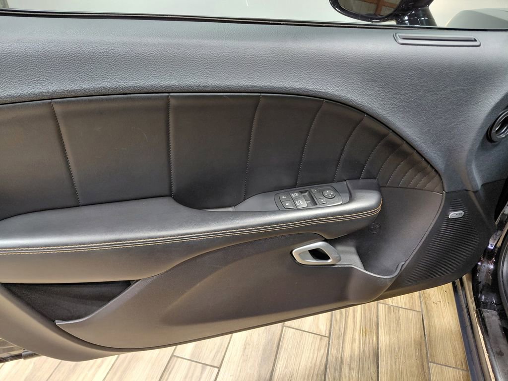 Used 2015 Dodge Challenger R/T Plus image 51