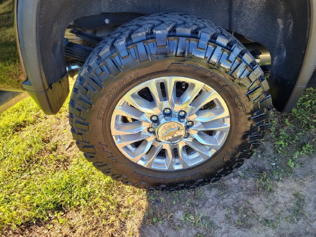 Used 2022 Chevrolet Silverado 3500 High Country AWD/4WD image 7