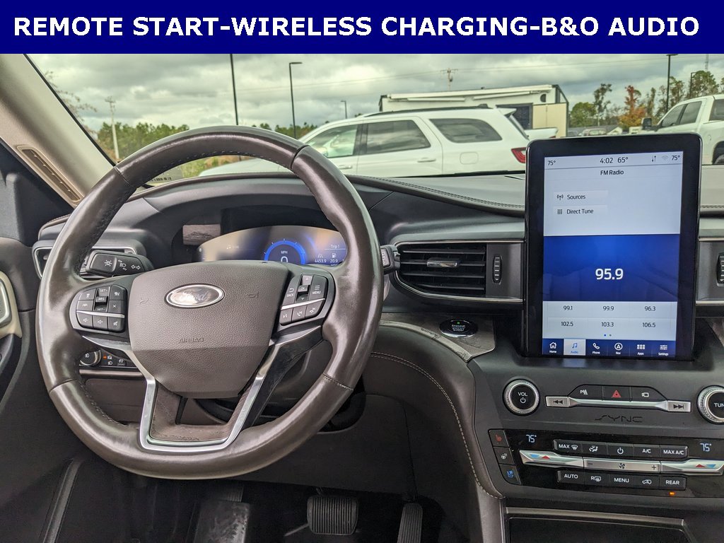 Used 2020 Ford Explorer Platinum w/ Premium Technology Package image 15