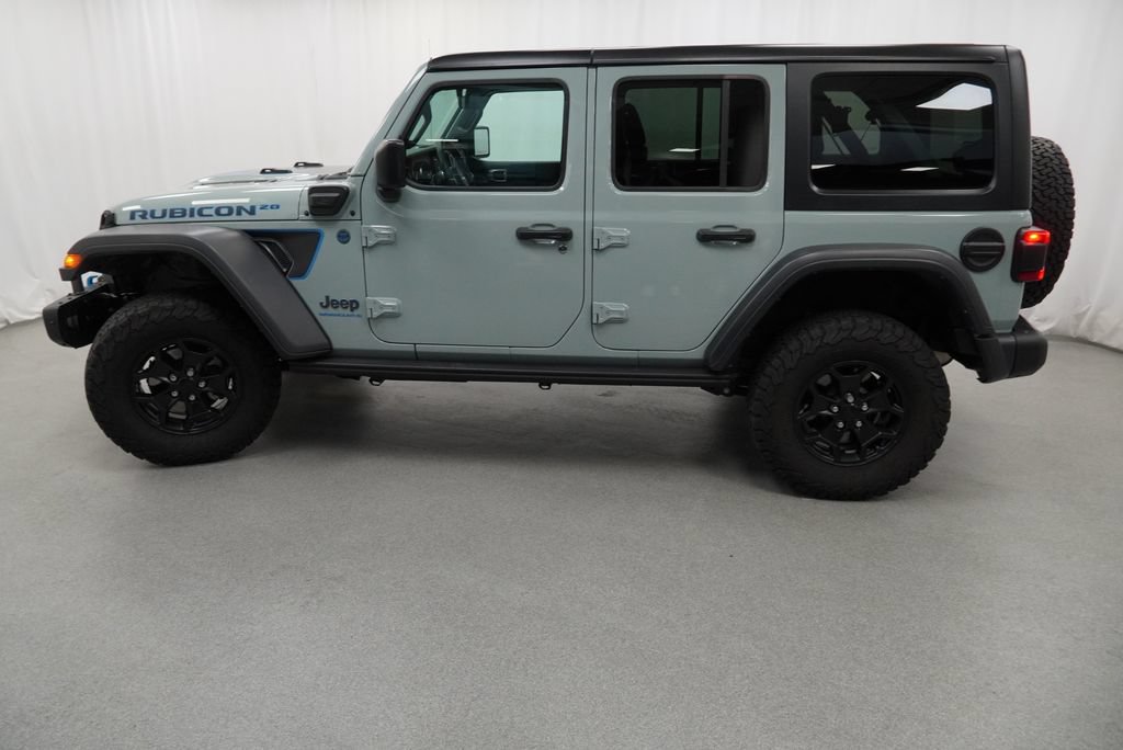Used 2023 Jeep Wrangler Unlimited Rubicon 4xe AWD/4WD image 15